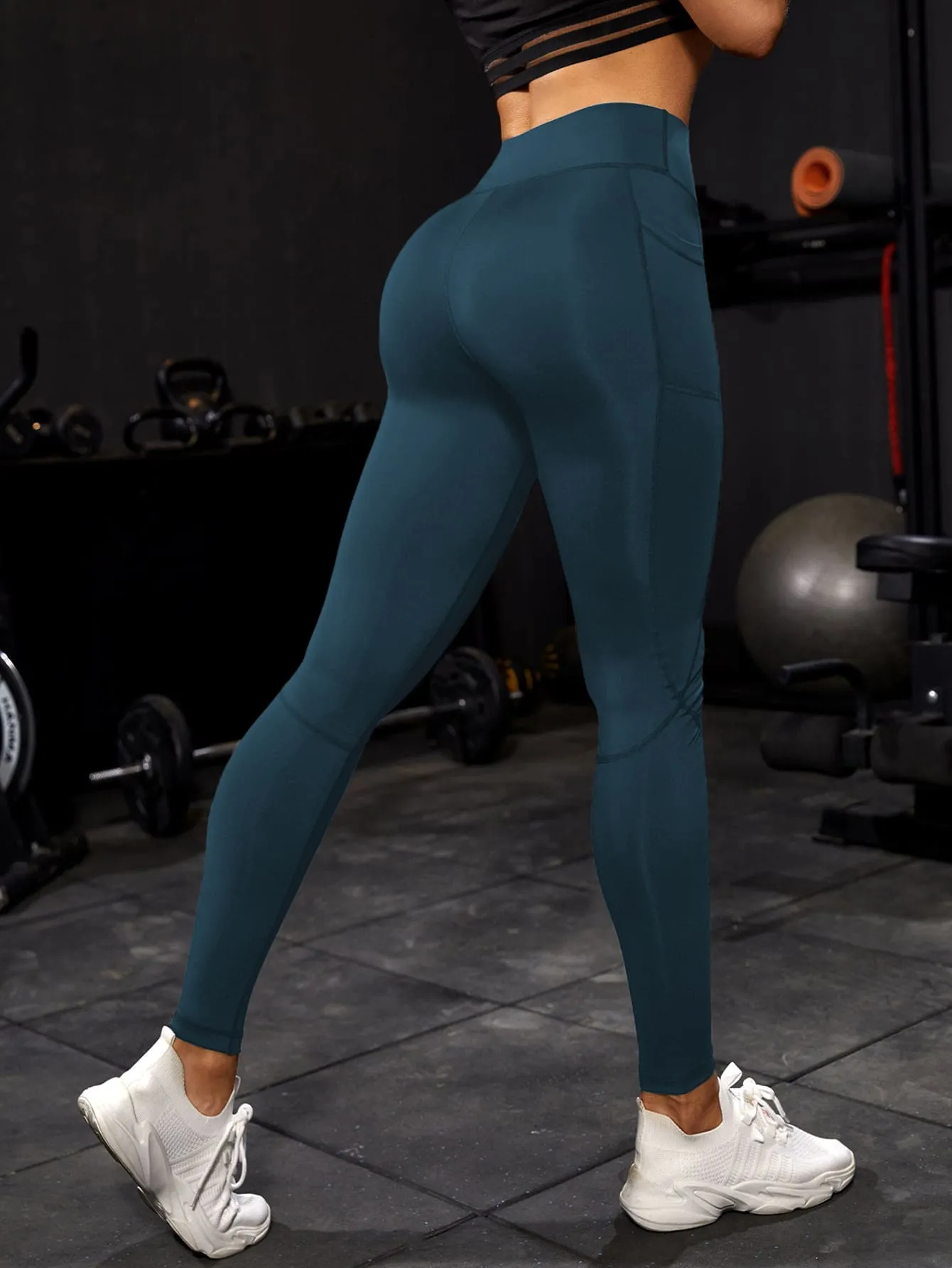 Breathable Softness Wide Waistband Sports Leggings With Phone Pocket