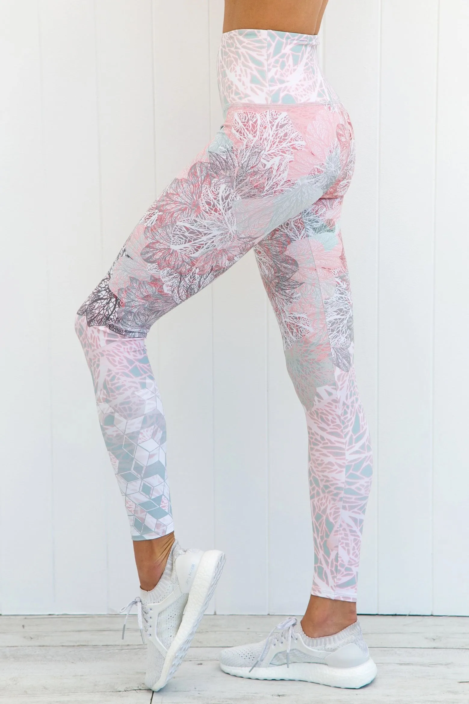 Delicate High Rise Leggings
