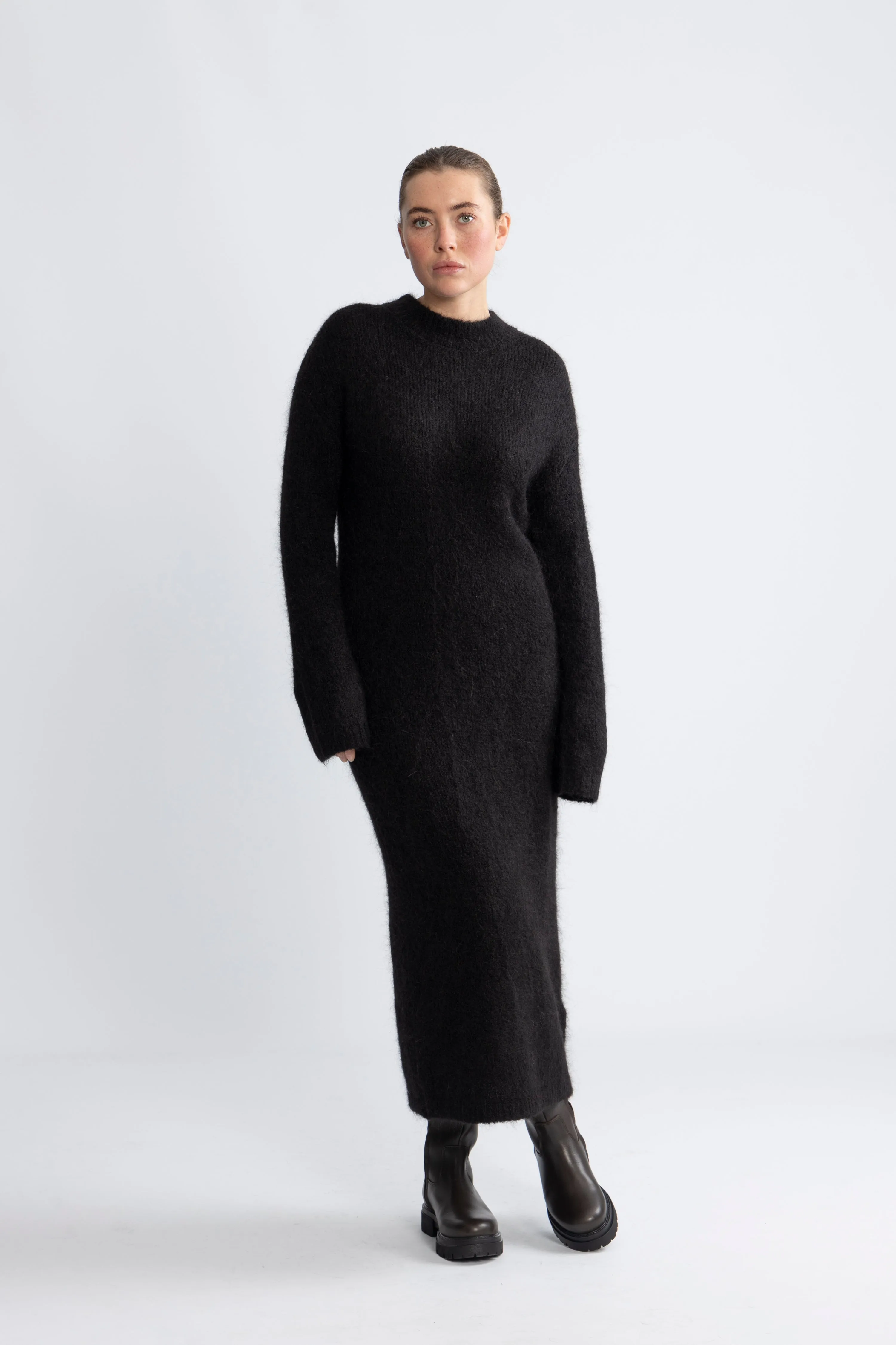 Gabella Ls Knit O-Neck Dress Camp - Black