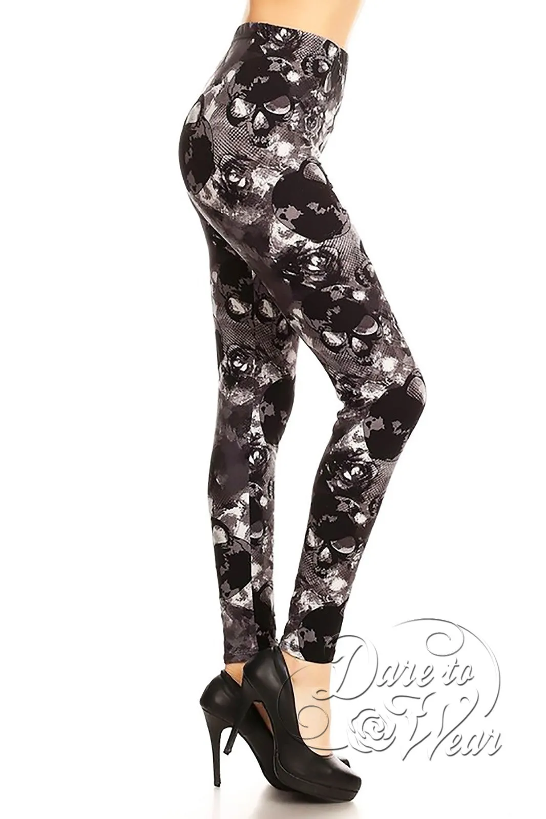 Peached Leggings in Skulls n Roses