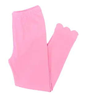 Pink Wreath Scalloped Leggings