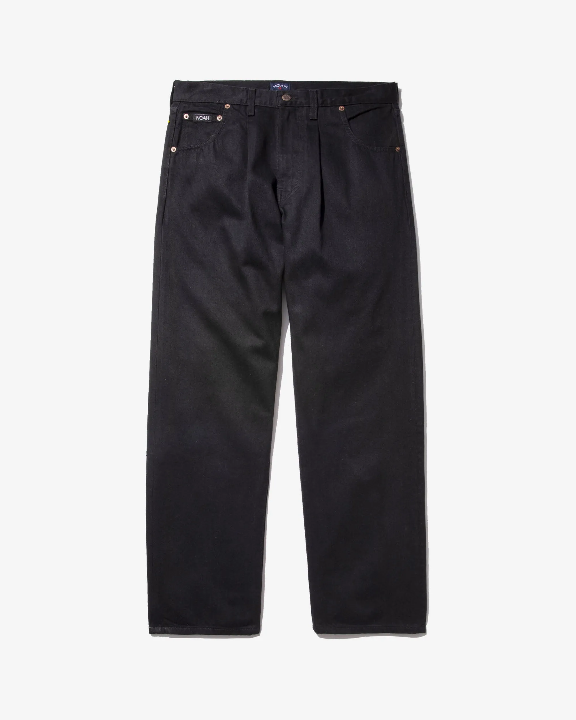 Pleated Jeans