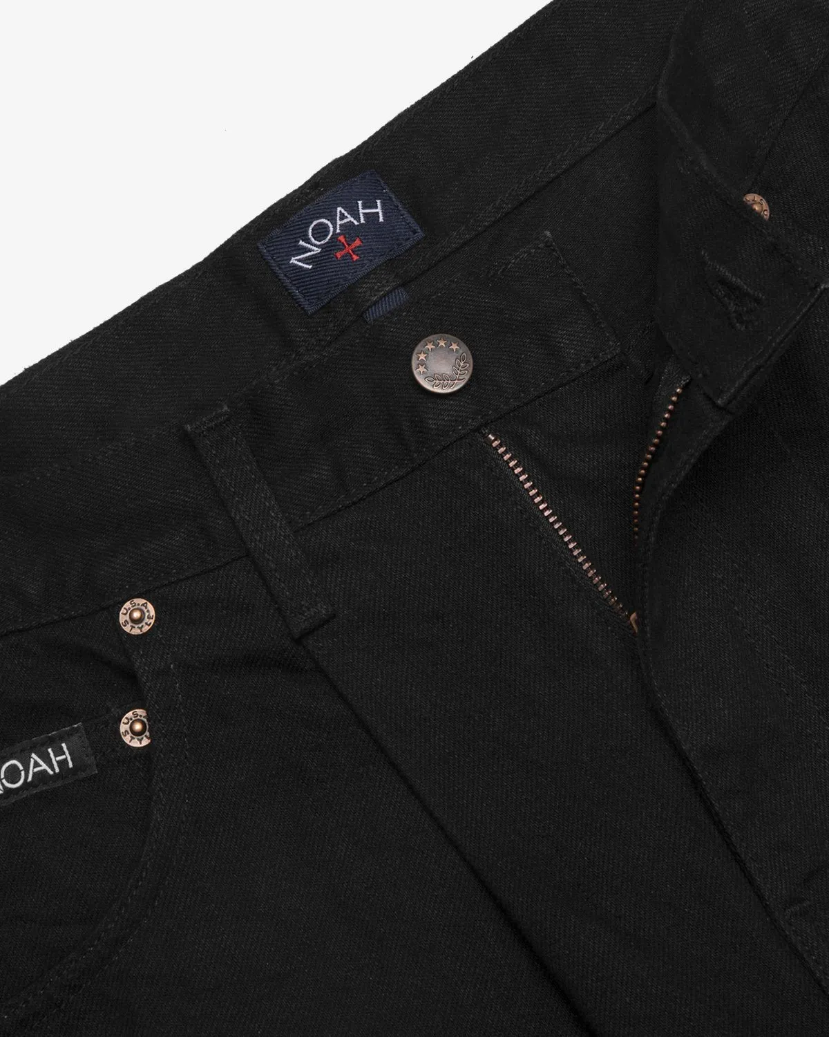 Pleated Jeans