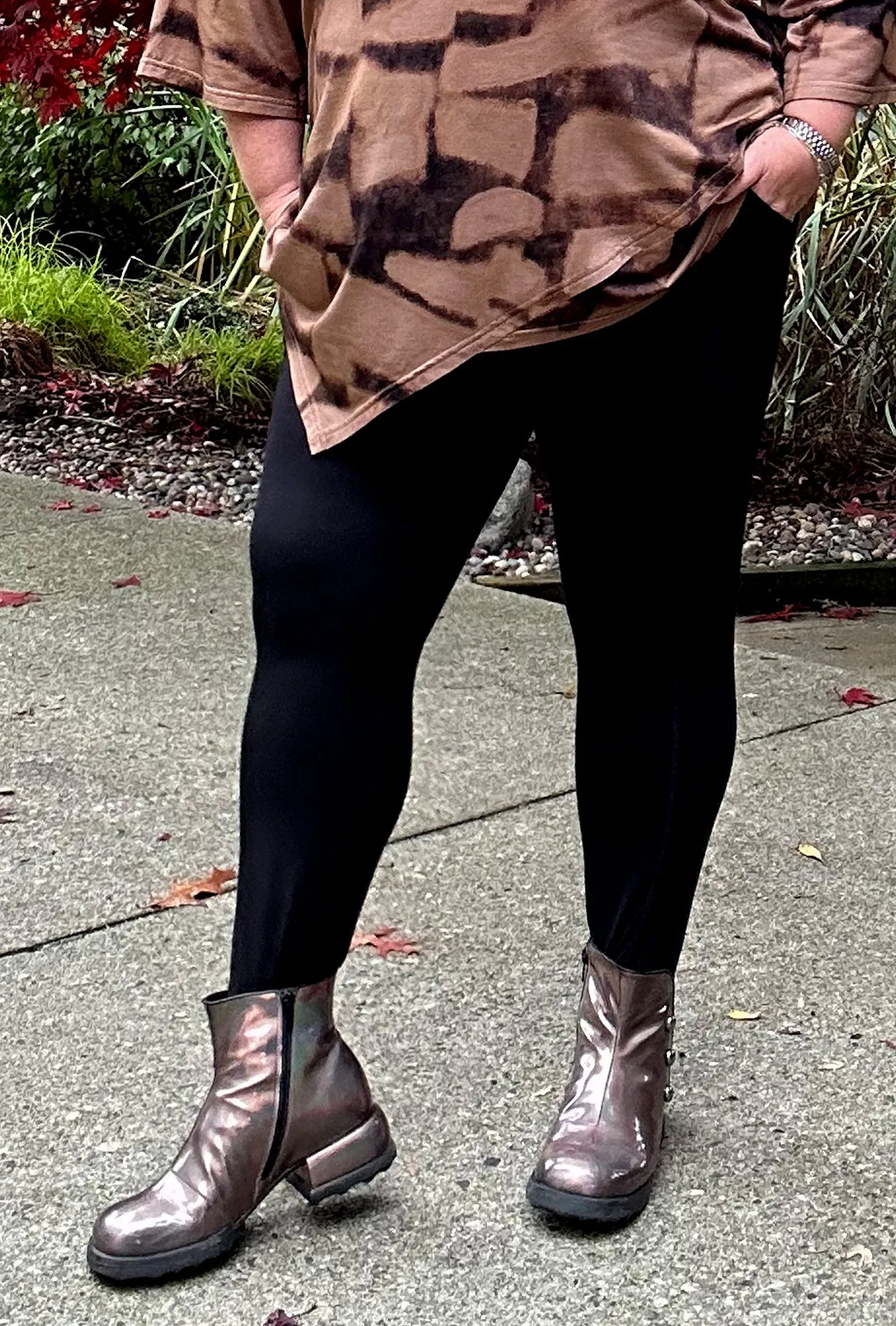 Pocket Legging - Black Bamboo